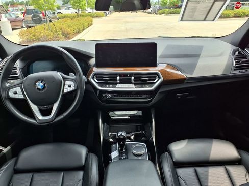 Used 2023 BMW X4 xDrive30i w/ Parking Assistance Package AWD/4WD image 18