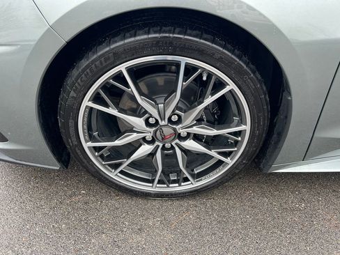 Used 2024 Chevrolet Corvette Stingray Preferred Cpe w/ Battery Protection Package image 13