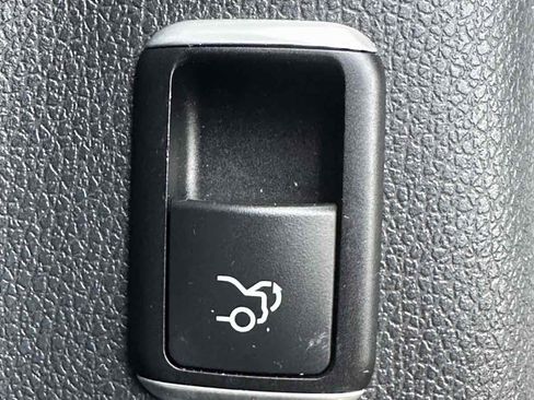 Used 2016 Mercedes-Benz CLA 250 4MATIC Coupe w/ Sport Package Plus image 37