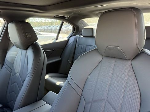 New 2026 BMW 530i 530i w/ Premium Package image 19