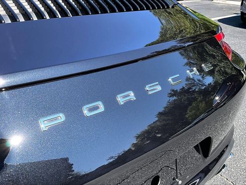 Used 2017 Porsche 911 Carrera RWD image 29