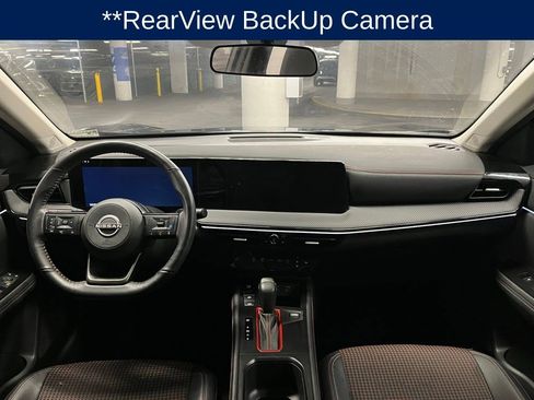 Used 2025 Nissan Kicks SR w/ SR Premium Package image 7