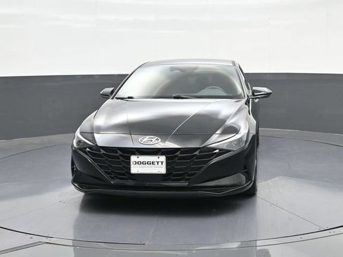 Used 2023 Hyundai Elantra SEL w/ Convenience Package FWD image 28
