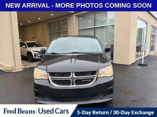 Used 2016 Dodge Grand Caravan SXT w/ UConnect Hands-Free Group video 2