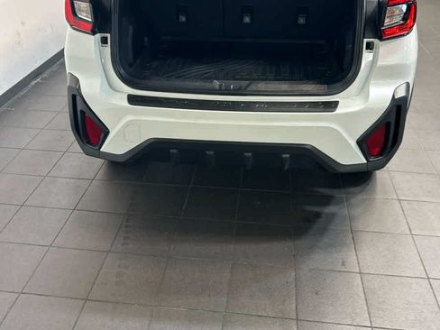 Used 2026 Subaru Crosstrek 2.5i Premium AWD/4WD image 11