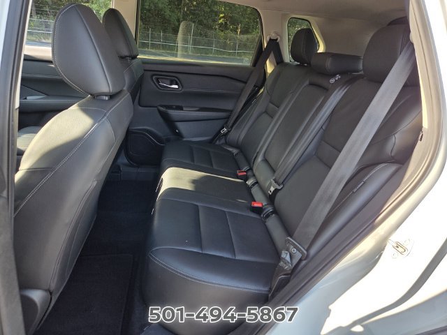 Used 2024 Nissan Rogue SL FWD image 10