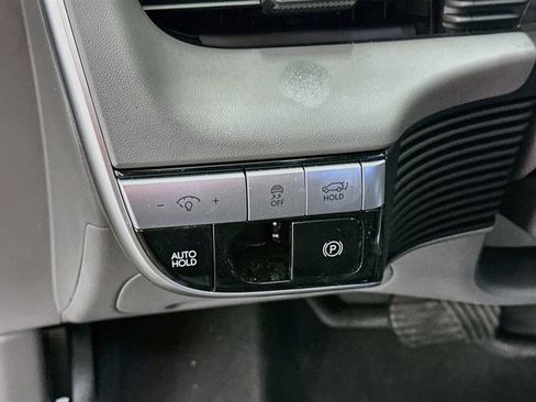 Used 2024 Hyundai Ioniq 5 SEL AWD/4WD image 17