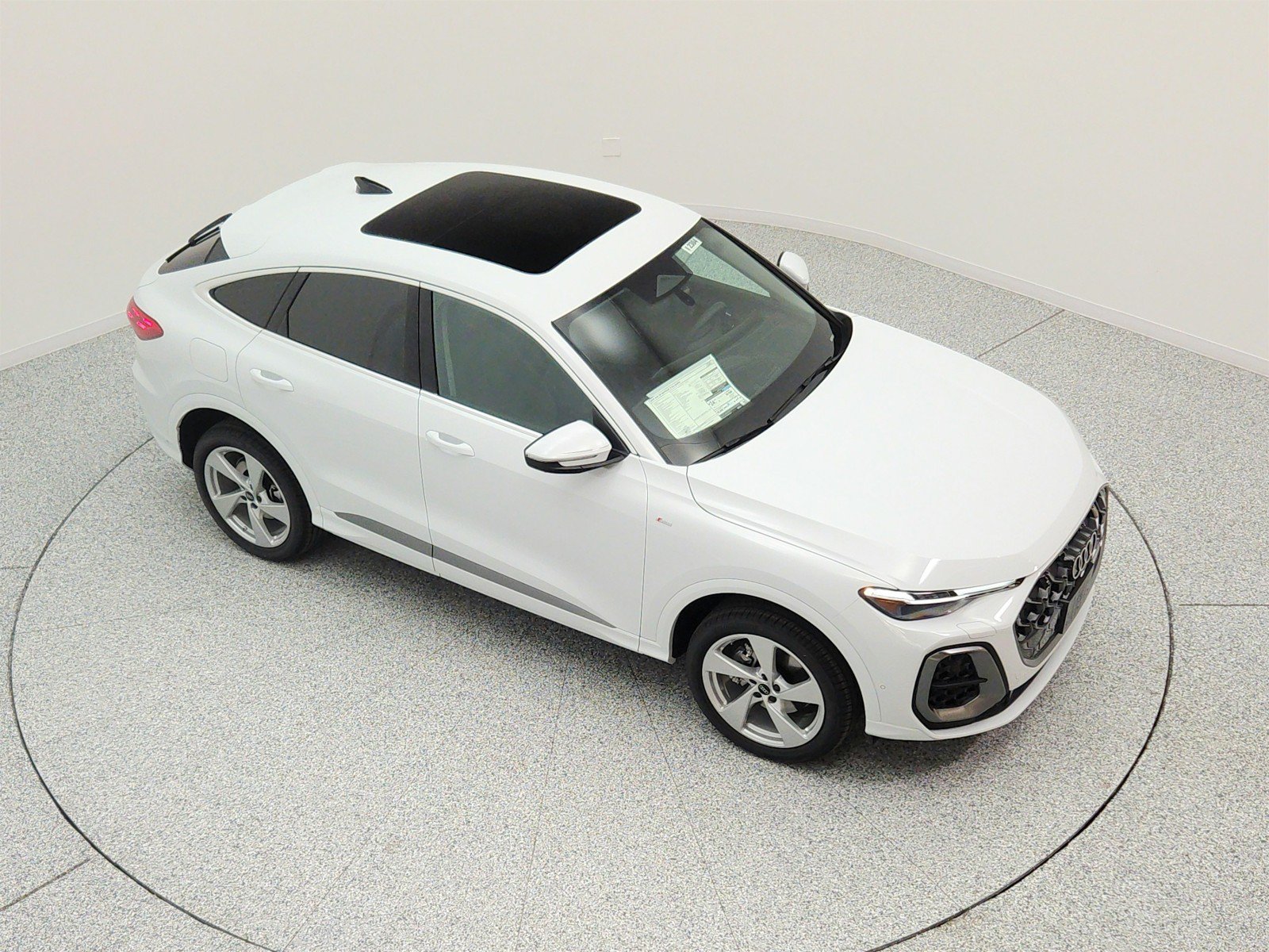New 2026 Audi Q5 Premium Plus AWD/4WD image 18