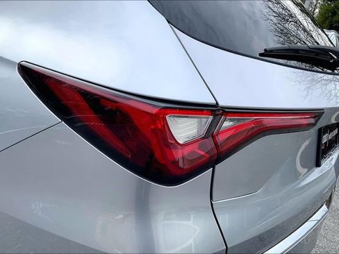 Used 2023 Acura MDX SH-AWD w/ Technology Package image 27