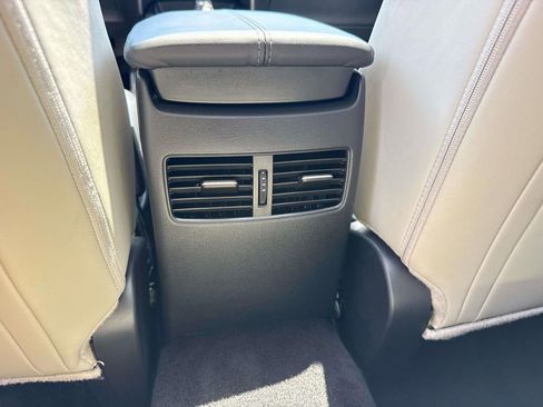 Certified 2025 MAZDA CX-30 AWD 2.5 S w/ Preferred Package image 14