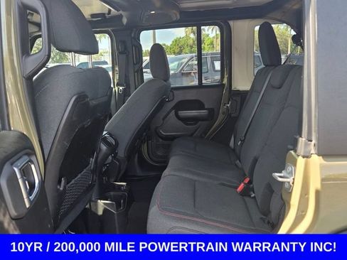 Used 2025 Jeep Wrangler Unlimited Rubicon AWD/4WD image 10
