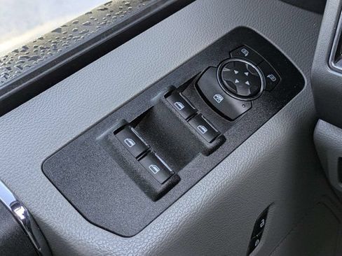 Used 2019 Ford F150 XLT RWD image 22