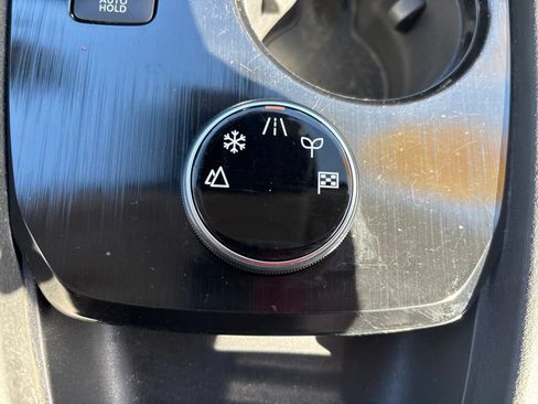 Used 2021 Nissan Rogue SV AWD/4WD image 29