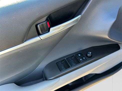 Used 2023 Toyota Camry LE image 11