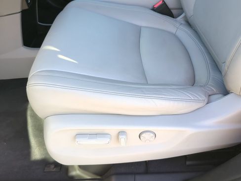 Certified 2024 Honda Odyssey EX-L image 15