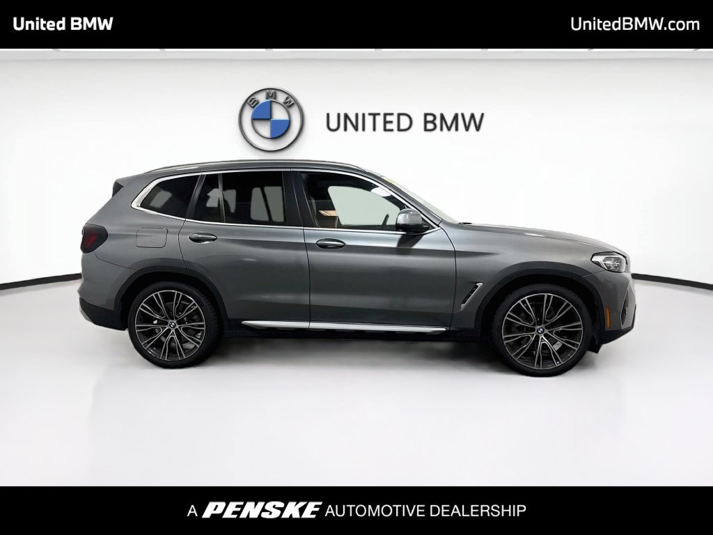 Certified 2024 BMW X3 sDrive30i w/ Premium Package w/ZPA RWD image 4