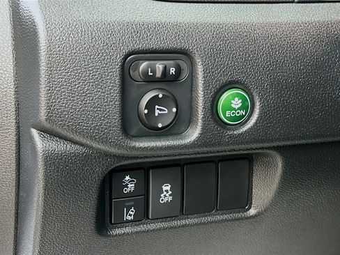 Used 2022 Honda Pilot TrailSport image 10