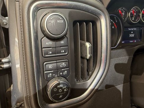 Used 2020 Chevrolet Silverado 1500 LT Trail Boss image 14