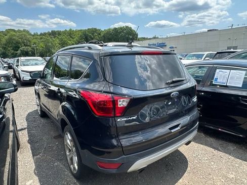 Used 2019 Ford Escape Titanium AWD/4WD image 3