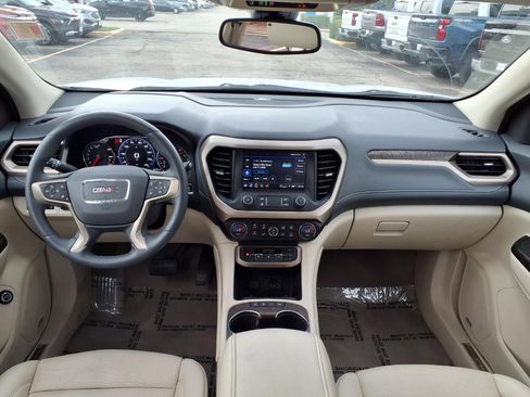Used 2023 GMC Acadia Denali AWD/4WD image 3