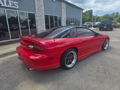 Used 2002 Chevrolet Camaro Z28 w/ Preferred Equipment Group 2 RWD image 2