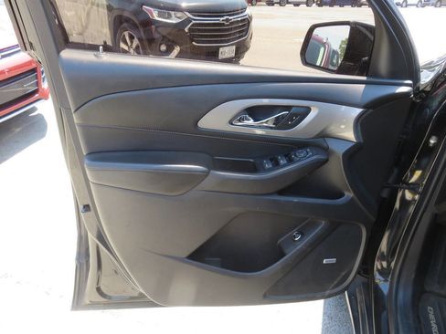 Used 2018 Chevrolet Traverse LT AWD/4WD image 28