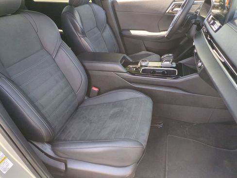 Used 2025 Mitsubishi Outlander SE AWD/4WD image 32