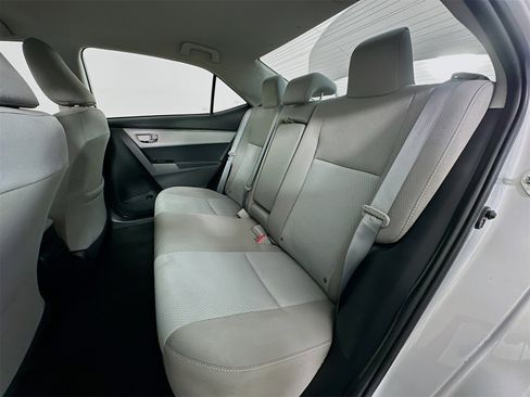 Used 2016 Toyota Corolla LE image 22