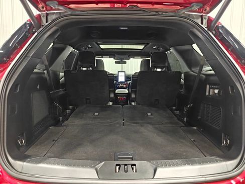 Used 2023 Ford Explorer ST w/ Equipment Group 401A AWD/4WD image 40