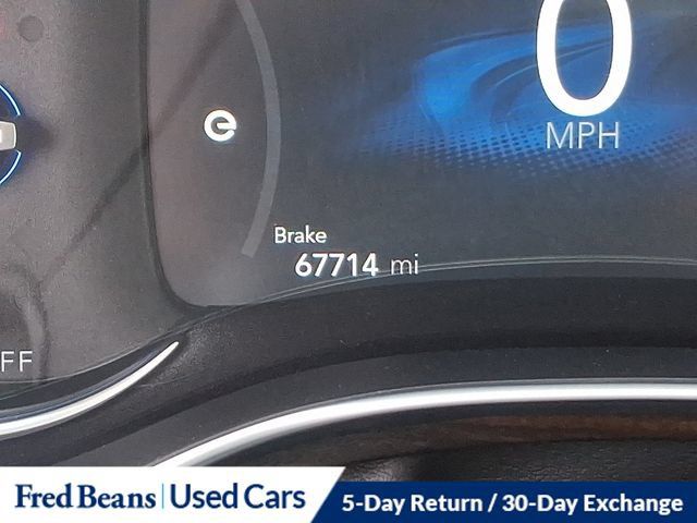 Used 2023 Chrysler Pacifica Limited FWD image 28