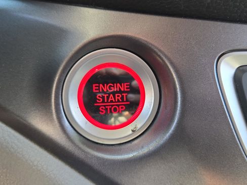 Used 2017 Honda Pilot EX-L image 39