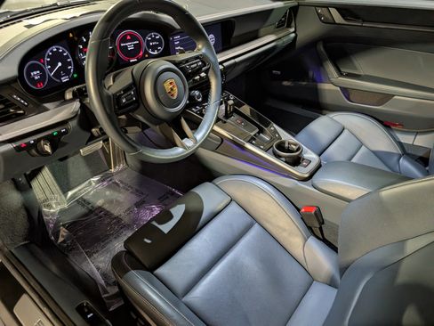 Certified 2024 Porsche 911 Carrera S image 4