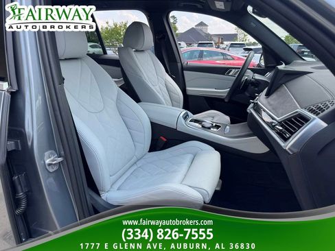 Used 2026 BMW X5 sDrive40i RWD image 12