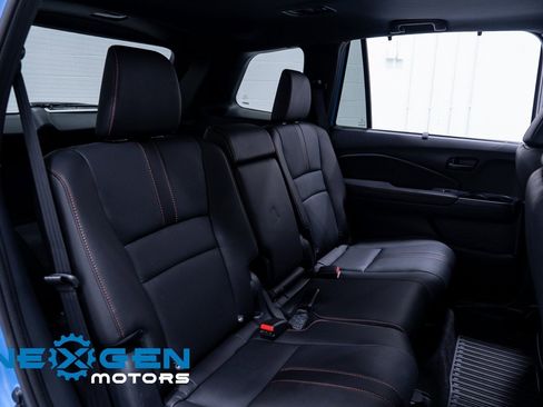 Used 2025 Honda Passport TrailSport image 43