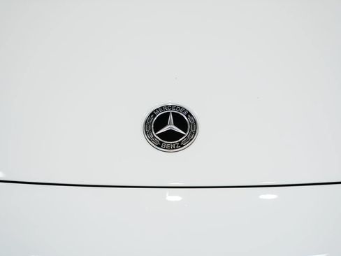 Certified 2023 Mercedes-Benz GLA 250 4MATIC image 28