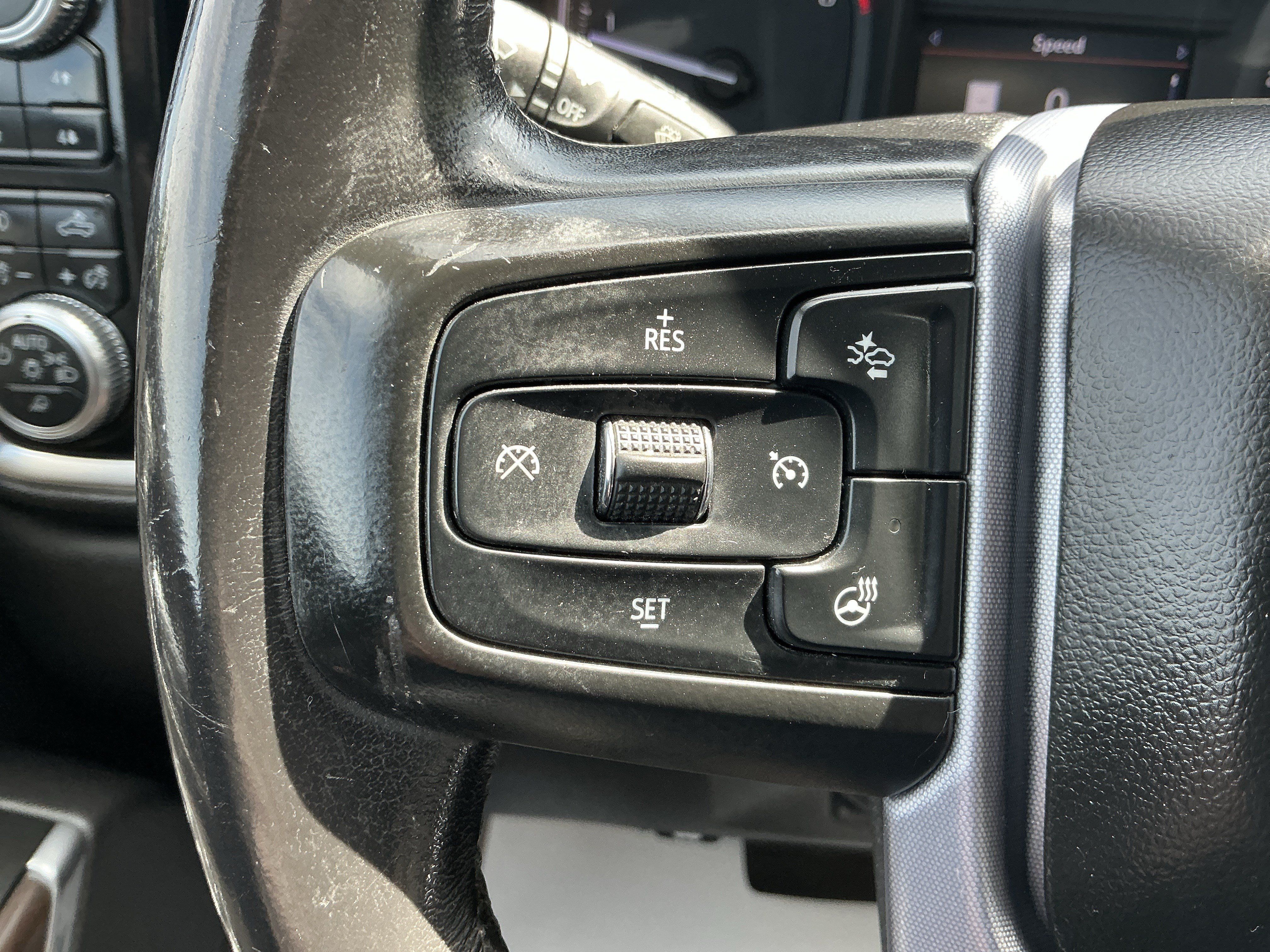 Used 2019 GMC Sierra 1500 SLT w/ SLT Premium Plus Package AWD/4WD image 17