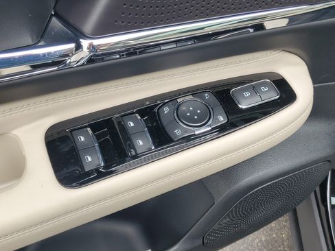 New 2026 Lincoln Corsair Grand Touring AWD/4WD image 10