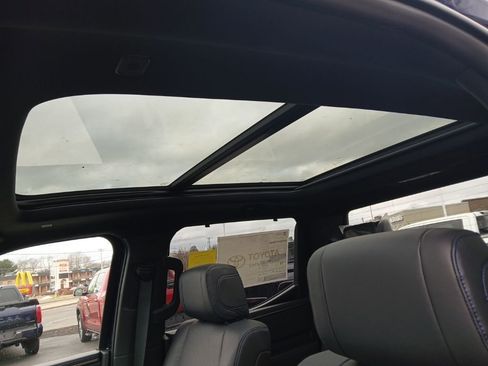 New 2026 Toyota Tundra Platinum image 6