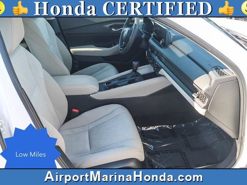 Certified 2023 Honda Accord EX image 22