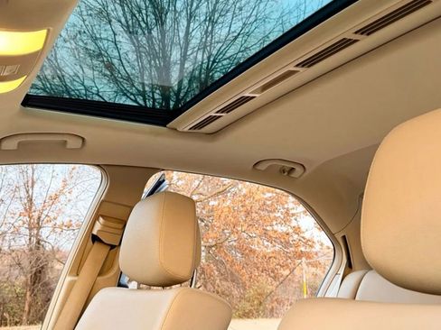 Used 2012 Mercedes-Benz E 350 4MATIC Sedan image 13