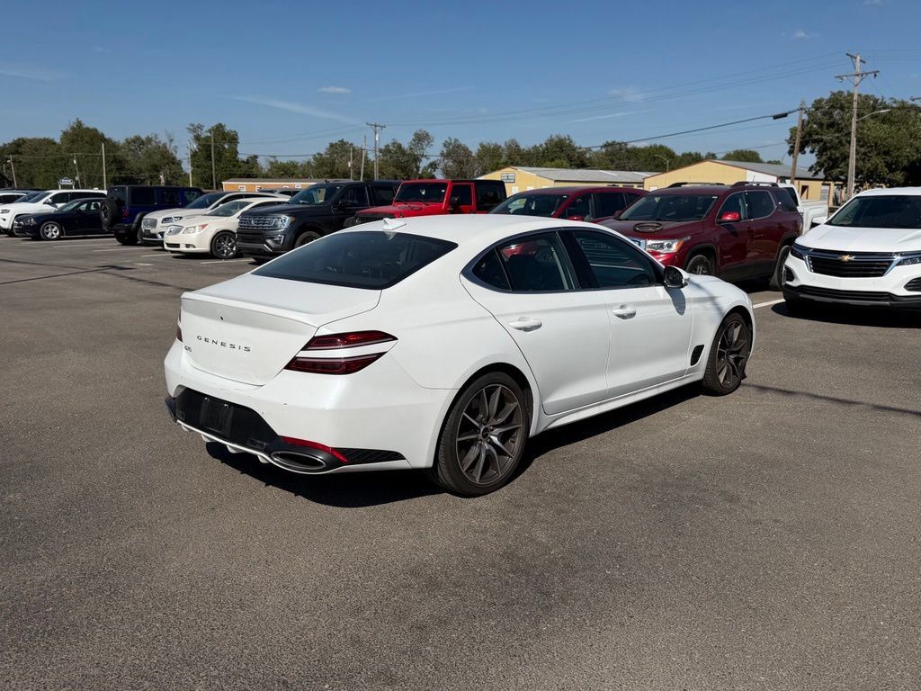 Used 2026 Genesis G70 2.5T RWD image 3
