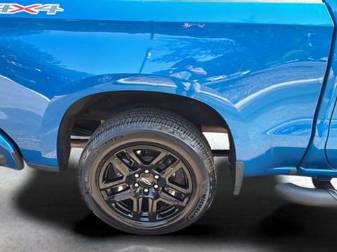 Used 2023 Chevrolet Silverado 1500 RST w/ Rally Edition AWD/4WD image 35