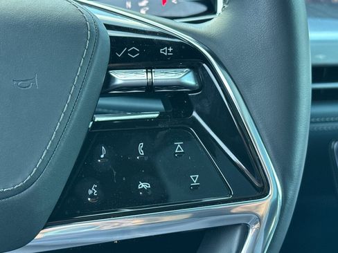 Used 2025 Cadillac Escalade IQ Sport 2 image 34