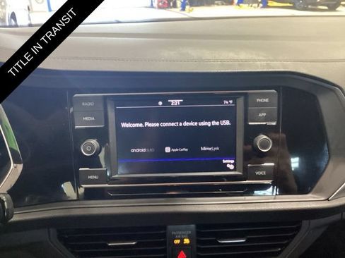 Used 2023 Volkswagen Jetta Sport FWD image 9