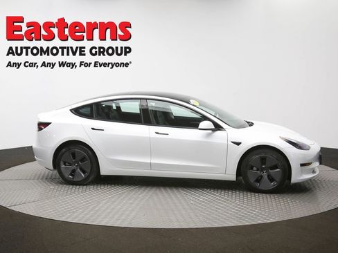 Used 2023 Tesla Model 3 Standard Range image 43