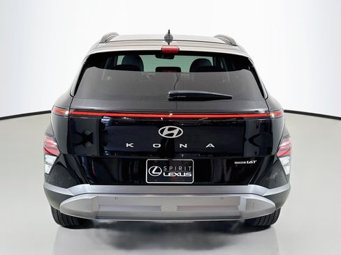 Used 2024 Hyundai Kona Limited AWD/4WD image 6