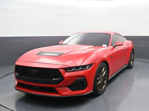 Used 2024 Ford Mustang GT Premium image 1