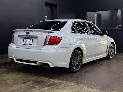 Used 2011 Subaru Impreza WRX Sedan AWD/4WD image 9