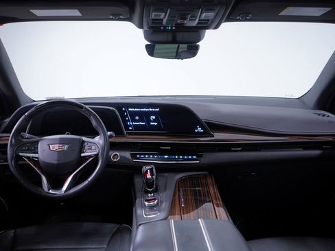 Used 2023 Cadillac Escalade Premium Luxury image 11
