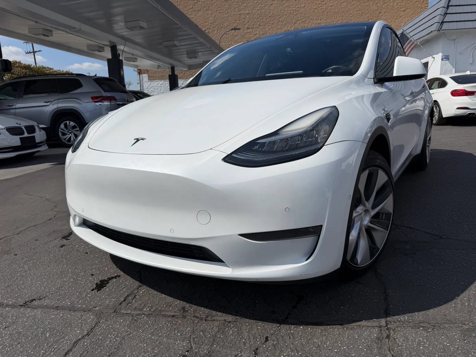 Used 2021 Tesla Model Y Long Range AWD/4WD image 4